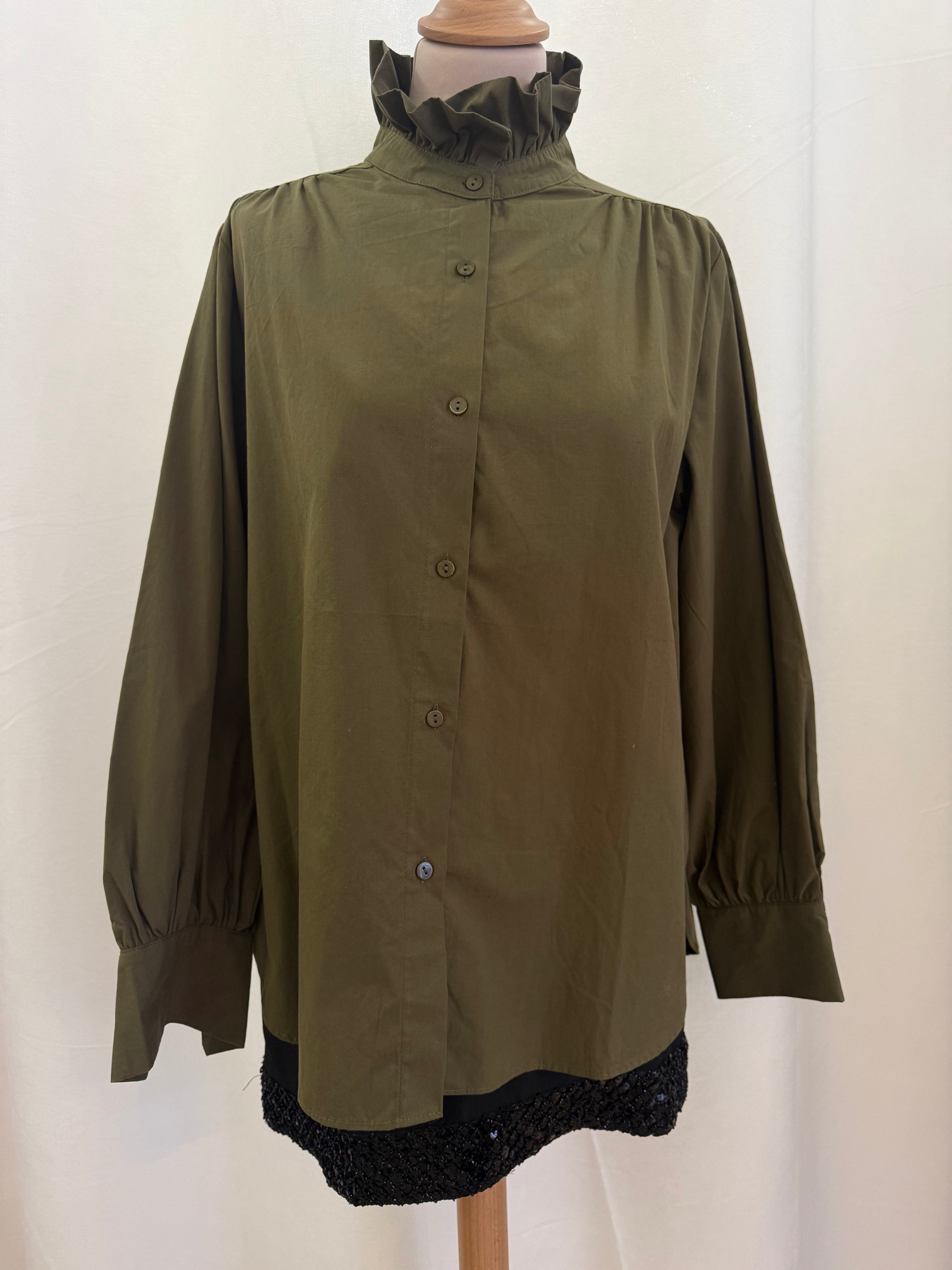 Chemise à col renaissance