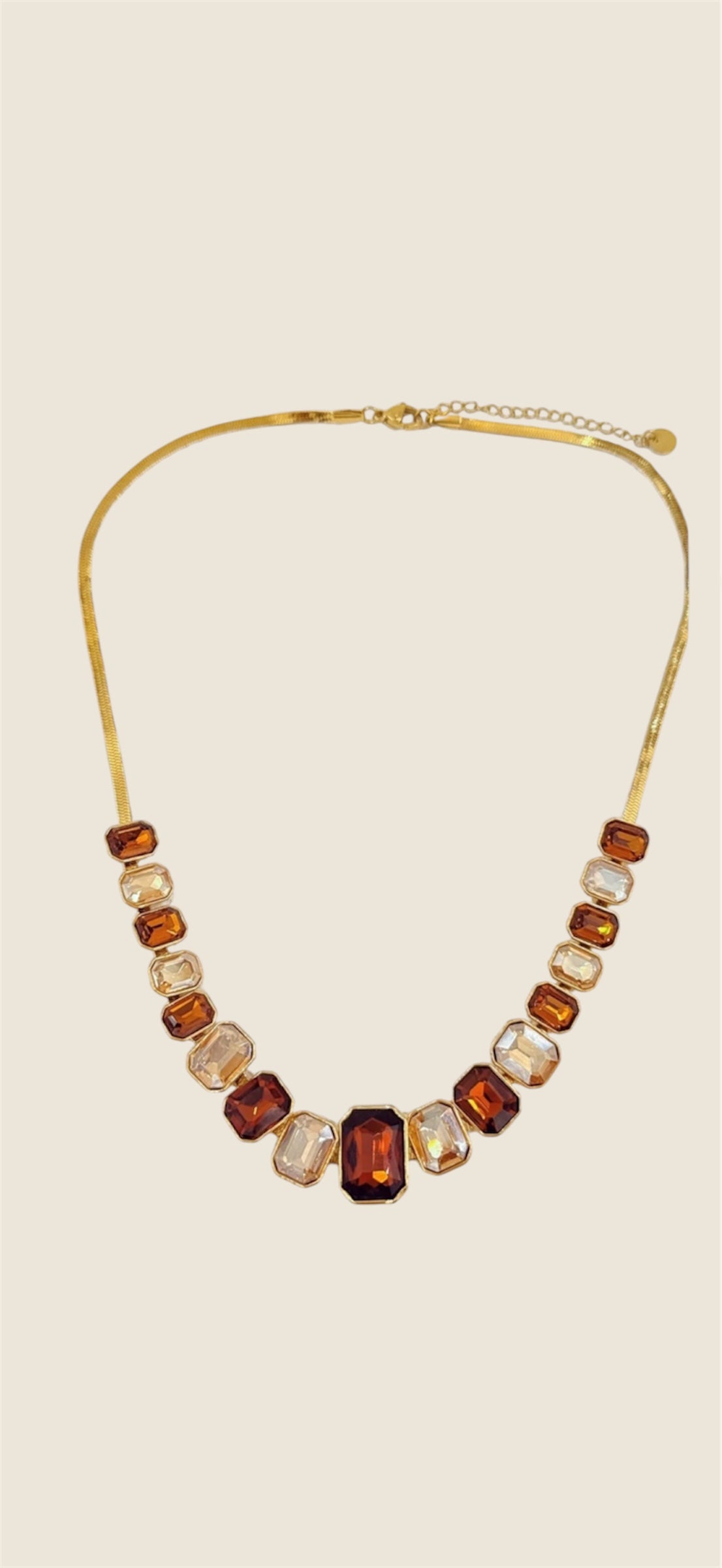 Collier précieux