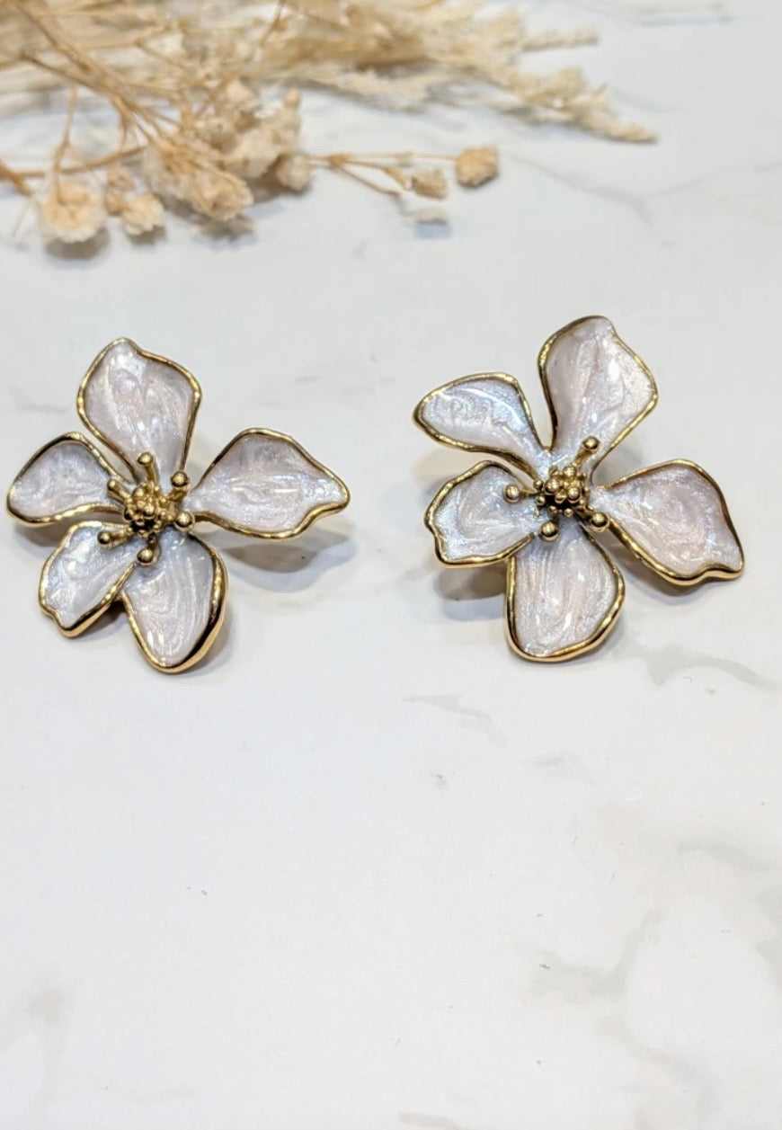 Boucles d’oreilles fleur campanule
