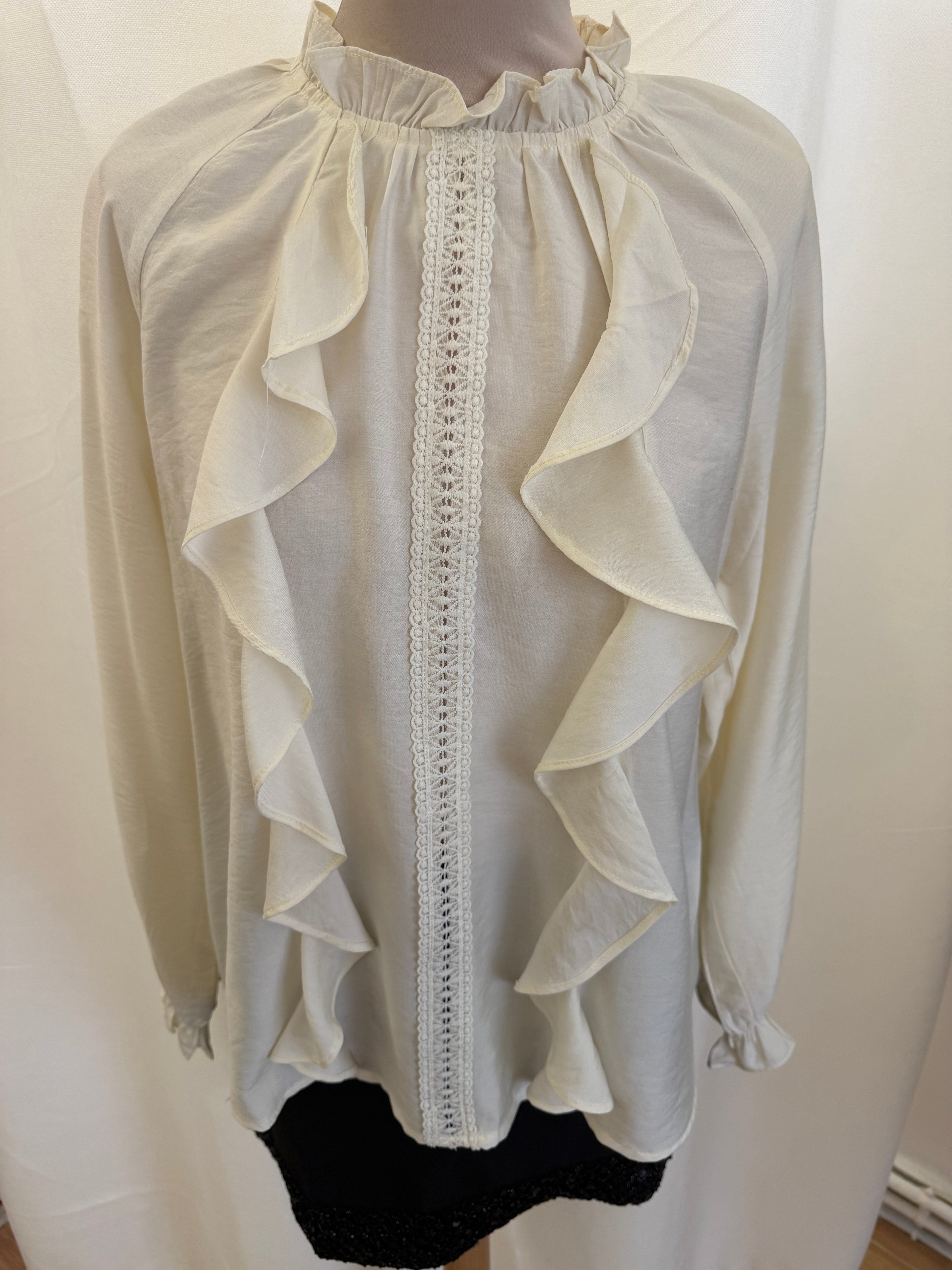 Blouse à volant