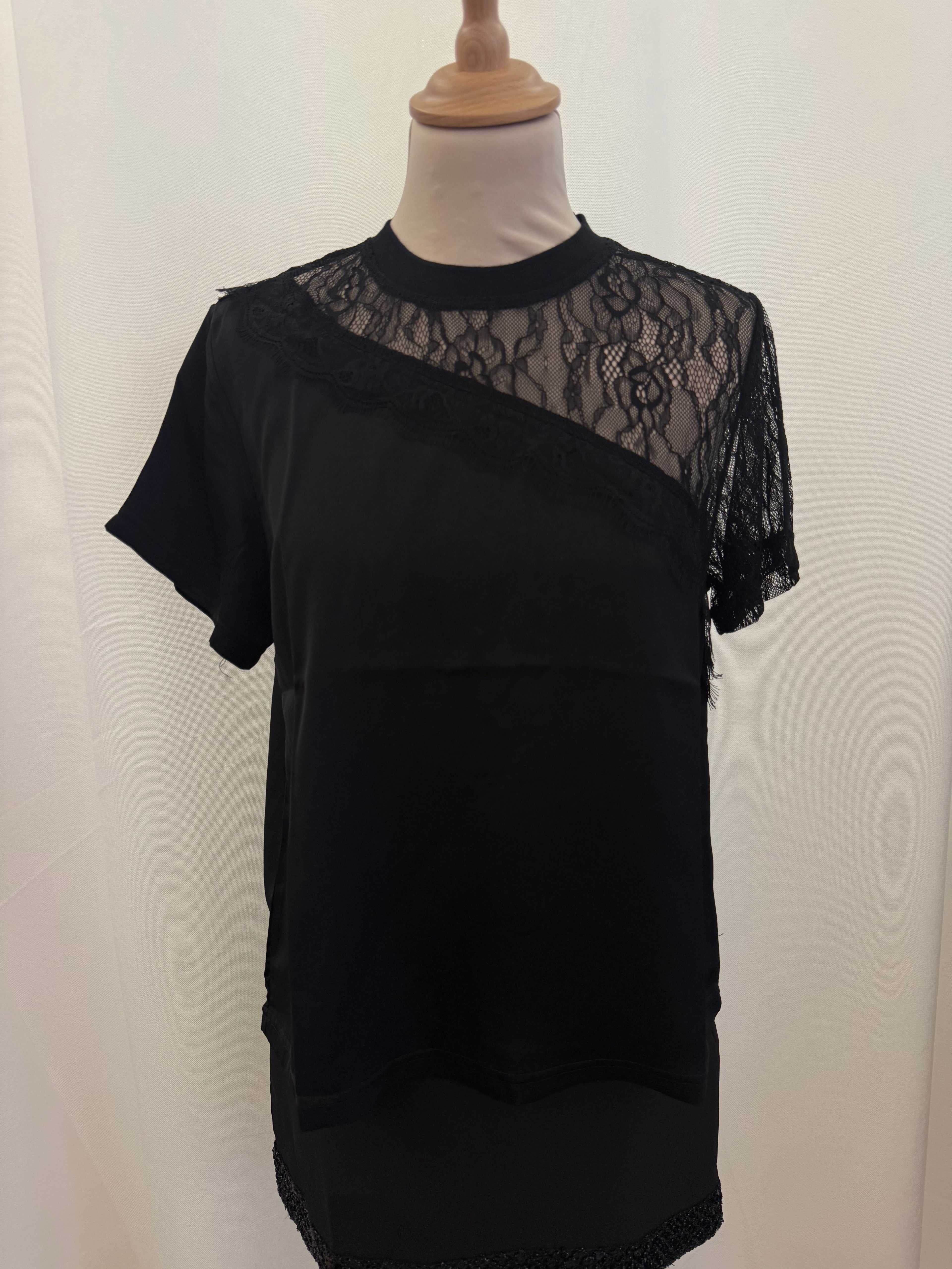 Tee-shirt dentelle Alaga