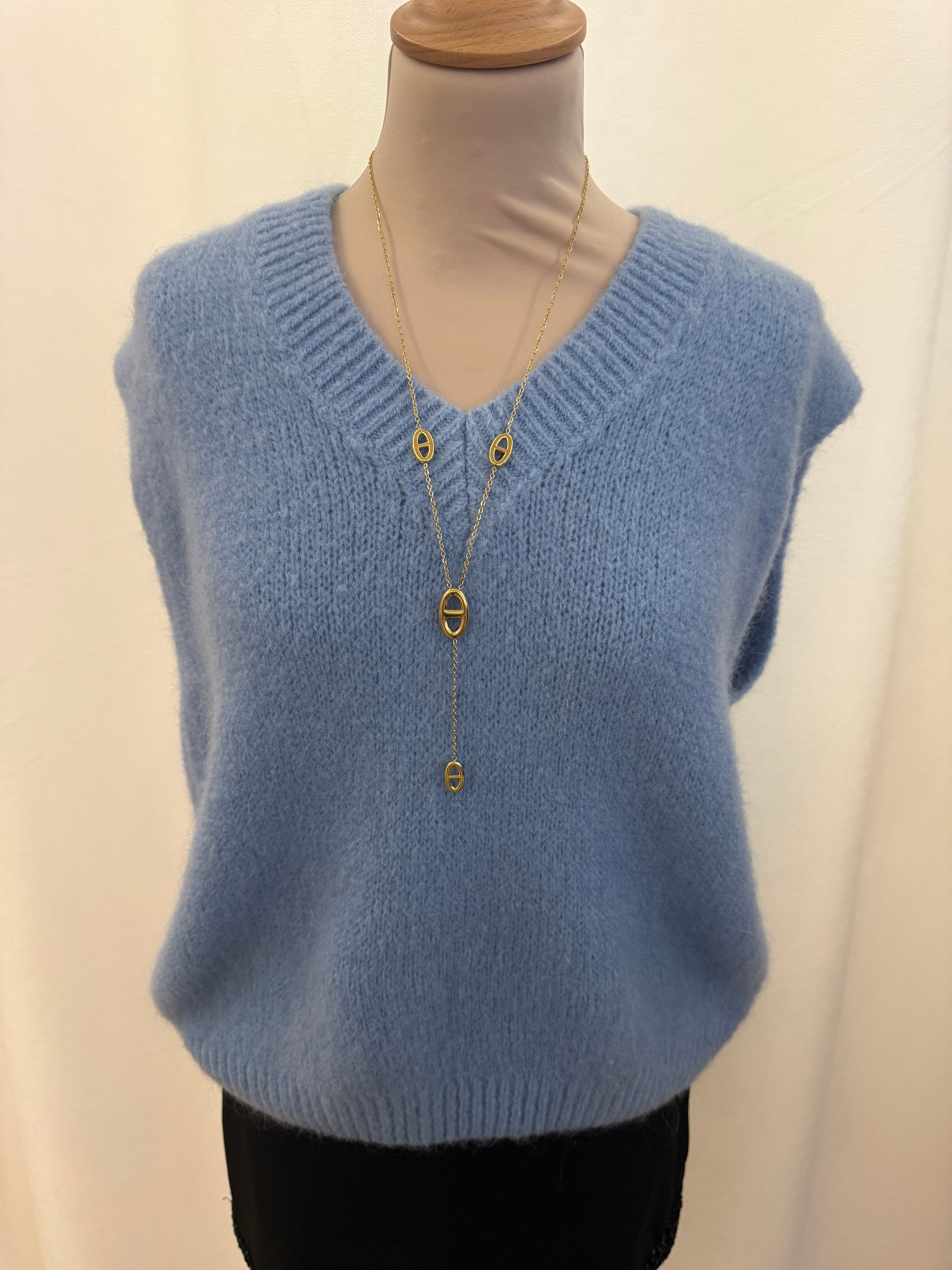 Pull sans manches col V